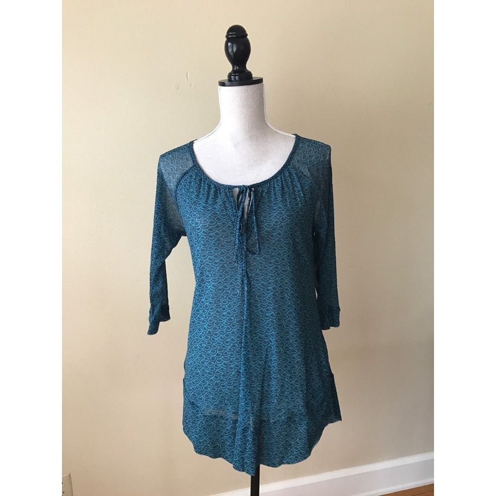 Weston Wear Slipover Sheer Top  Size Small